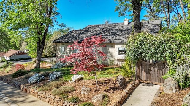 628 Morgan Ranch Dr, Grass Valley, CA 95945