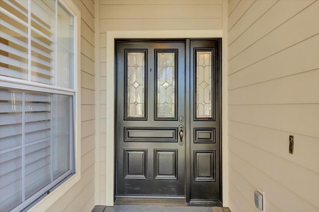 628 Morgan Ranch Dr, Grass Valley, CA 95945