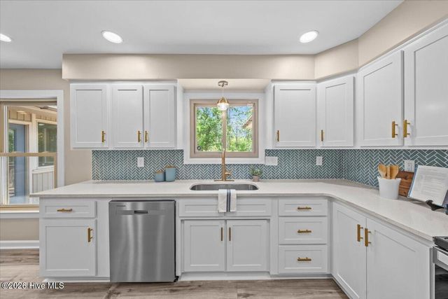 255 Stoneyfield Drive, Southern Pines, NC 28387