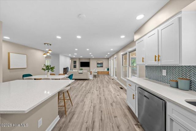 255 Stoneyfield Drive, Southern Pines, NC 28387