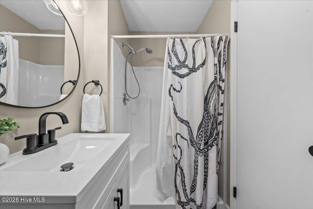 255 Stoneyfield Drive, Southern Pines, NC 28387