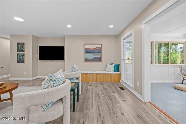 255 Stoneyfield Drive, Southern Pines, NC 28387