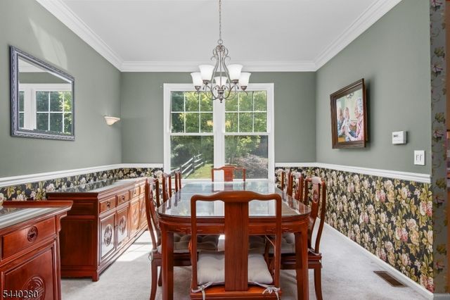 8 Steeplechase Way, Washington Twp., NJ 07840