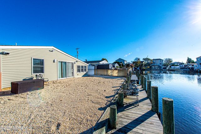 1706 Compass Drive, Forked River, NJ 08731