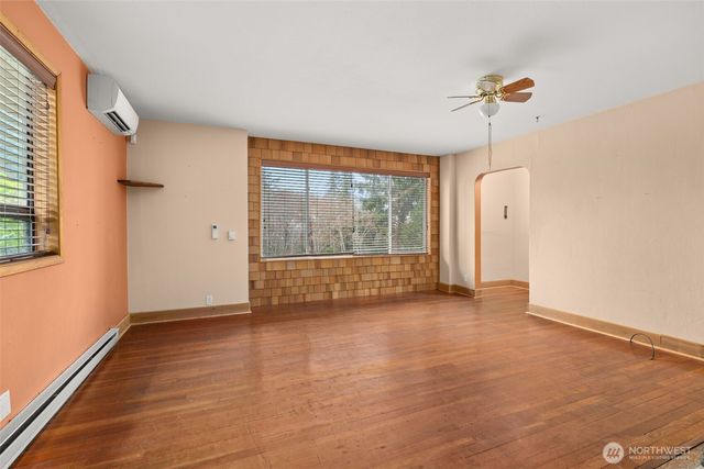 1905 Gerber Street, Raymond, WA 98577