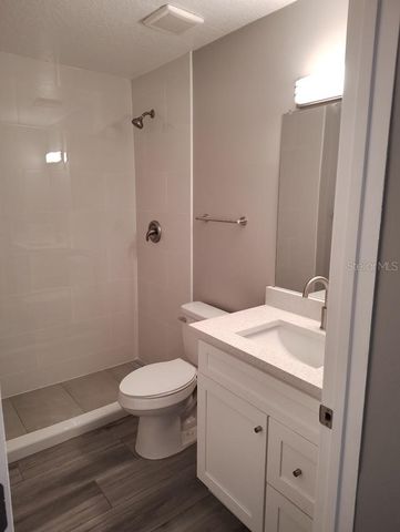 3024 PARKWAY BOULEVARD 202, Kissimmee, FL 34747