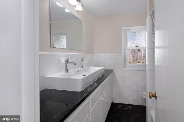 68 MOUNTAIN AVE, Princeton, NJ 08540