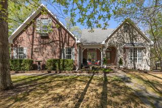 6114 W Jana Place, Fayetteville, AR 72704