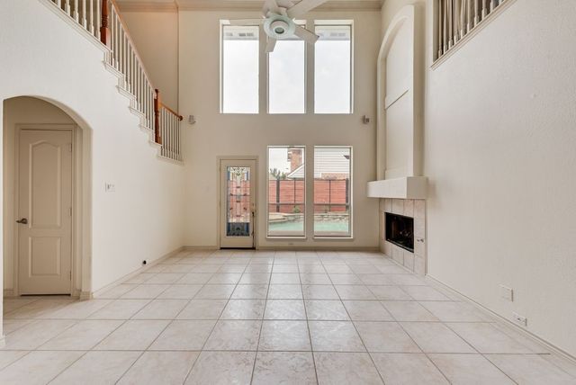 5900 Heron Cove Lane, The Colony, TX 75056