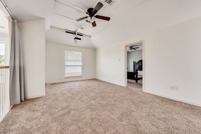 5900 Heron Cove Lane, The Colony, TX 75056