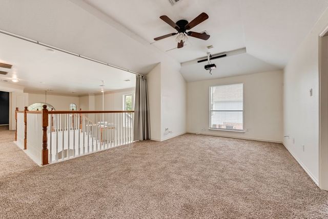 5900 Heron Cove Lane, The Colony, TX 75056