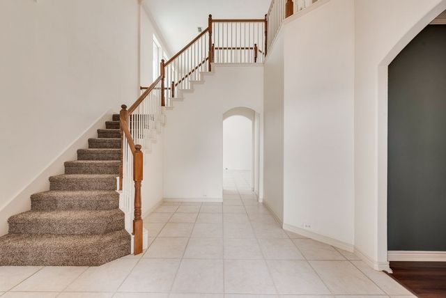 5900 Heron Cove Lane, The Colony, TX 75056