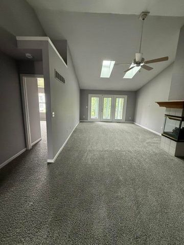 8484 Watersedge Drive, Florence, KY 41042