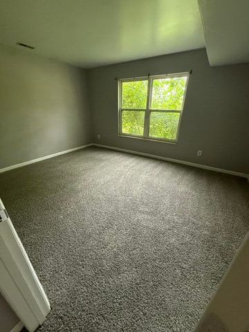 8484 Watersedge Drive, Florence, KY 41042