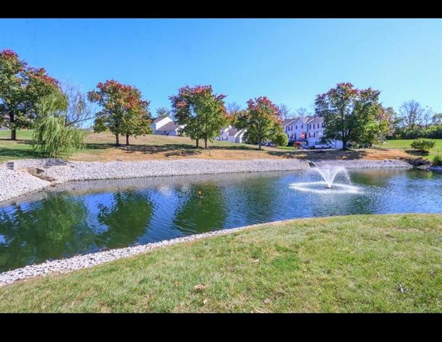 8484 Watersedge Drive, Florence, KY 41042