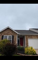 8484 Watersedge Drive, Florence, KY 41042