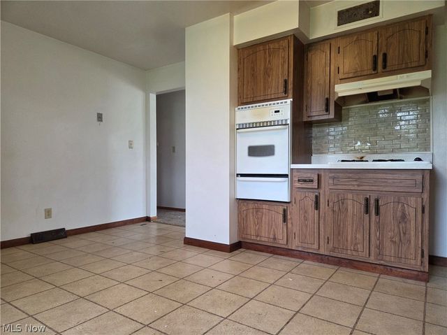 238 Meadowbrook Drive, Steubenville, OH 43953