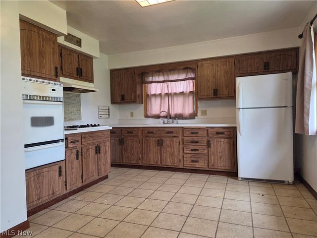 238 Meadowbrook Drive, Steubenville, OH 43953