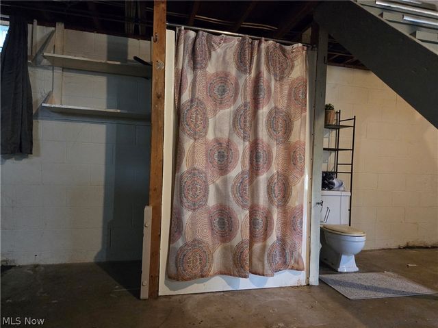 238 Meadowbrook Drive, Steubenville, OH 43953