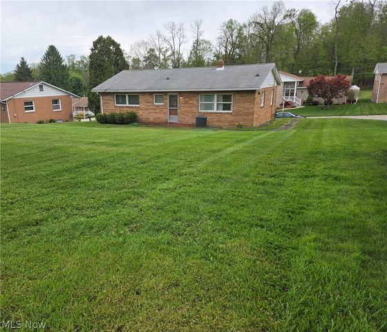 238 Meadowbrook Drive, Steubenville, OH 43953