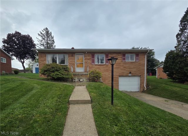 238 Meadowbrook Drive, Steubenville, OH 43953