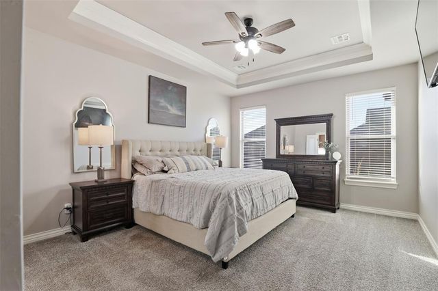 1820 W Trout Way, Mustang, OK 73064