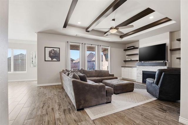 1820 W Trout Way, Mustang, OK 73064