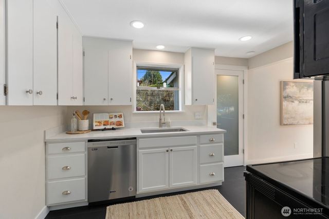 3318 20th Avenue S, Seattle, WA 98144
