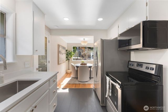 3318 20th Avenue S, Seattle, WA 98144
