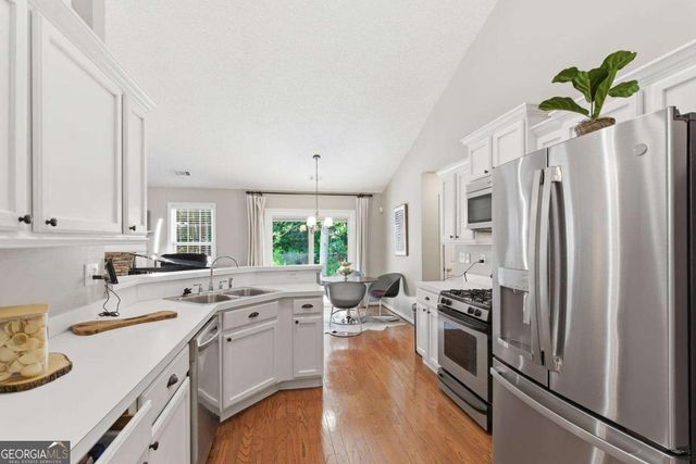 5274 Autumn Run Drive, Powder Springs, GA 30127