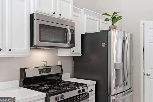5274 Autumn Run Drive, Powder Springs, GA 30127