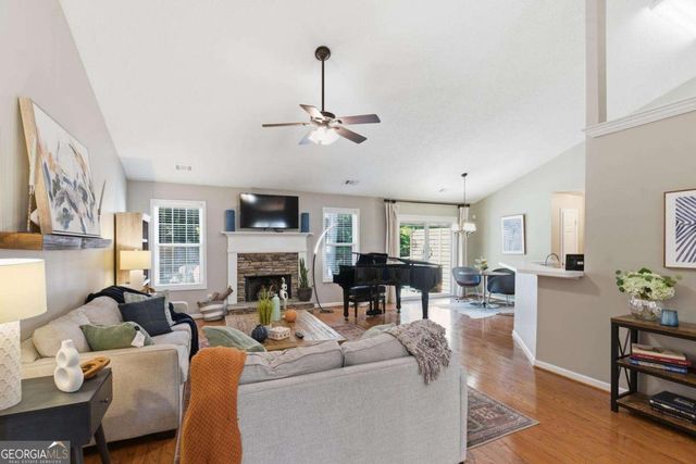 5274 Autumn Run Drive, Powder Springs, GA 30127