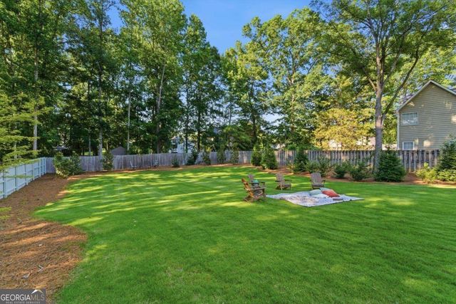 5274 Autumn Run Drive, Powder Springs, GA 30127