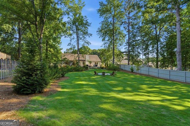 5274 Autumn Run Drive, Powder Springs, GA 30127