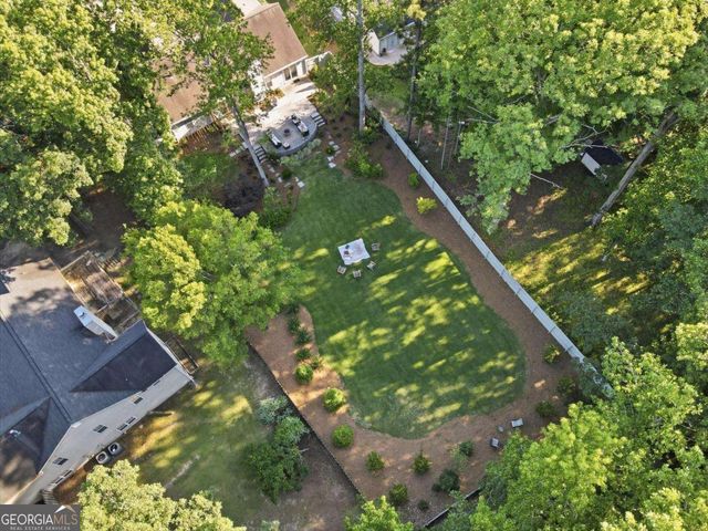 5274 Autumn Run Drive, Powder Springs, GA 30127