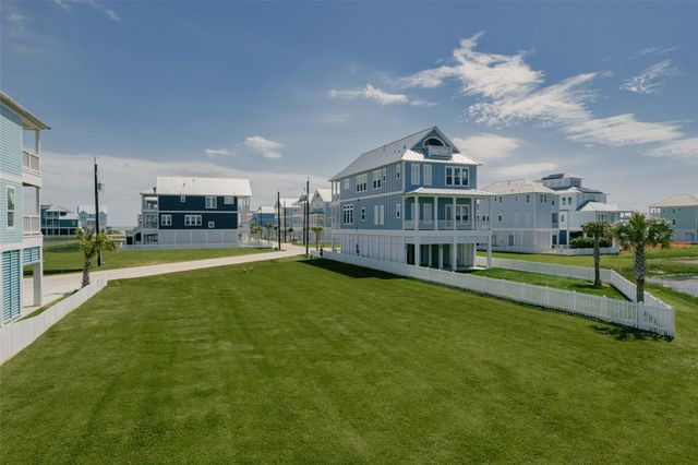 11378 Starfish Drive, Galveston, TX 77554