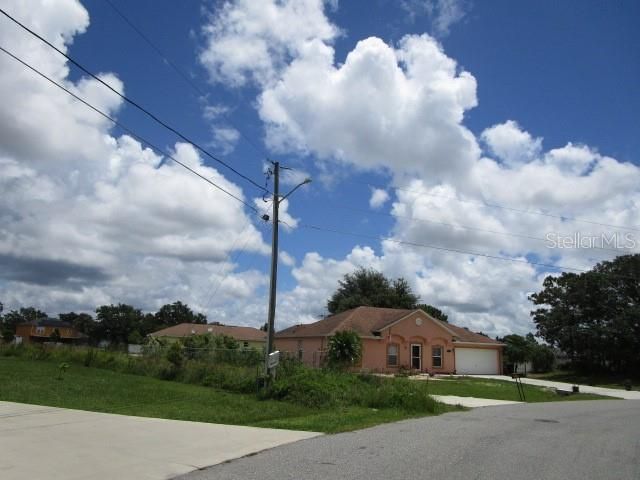 533 EAGLE COURT, Poinciana, FL 34759