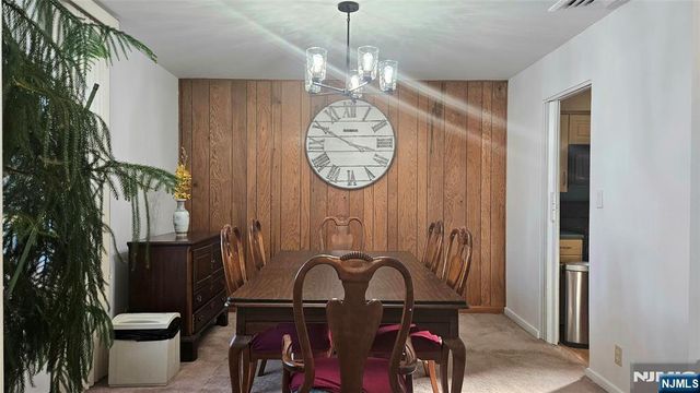 560 Boulevard, New Milford, NJ 07646