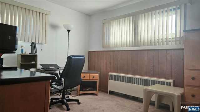 560 Boulevard, New Milford, NJ 07646