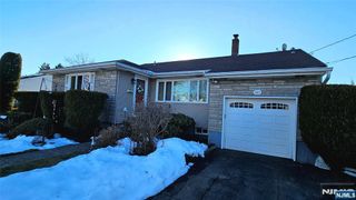 560 Boulevard, New Milford, NJ 07646