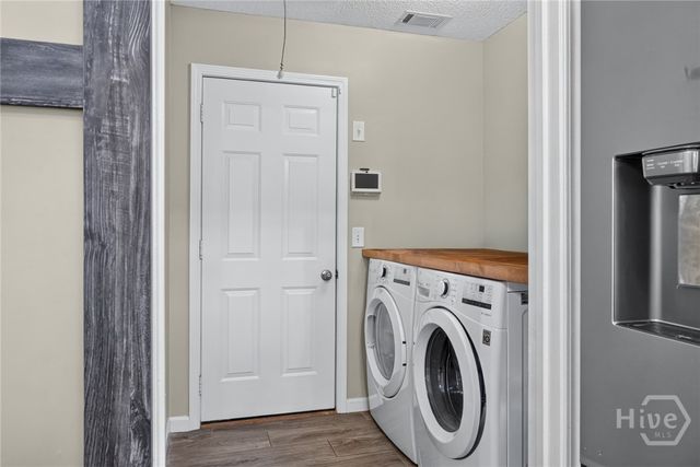 101 Laurens Lane, Savannah, GA 31419