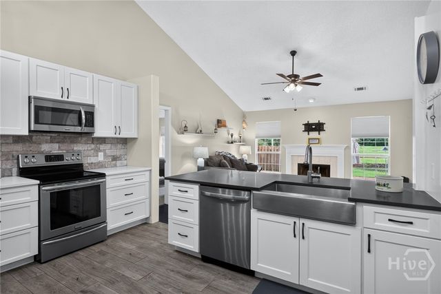 101 Laurens Lane, Savannah, GA 31419