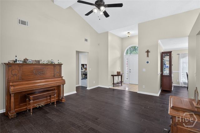 101 Laurens Lane, Savannah, GA 31419