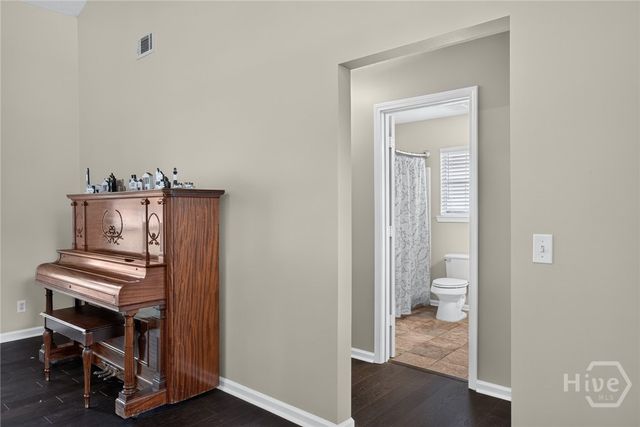 101 Laurens Lane, Savannah, GA 31419