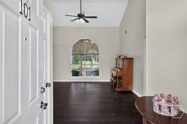 101 Laurens Lane, Savannah, GA 31419