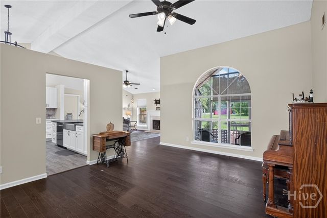 101 Laurens Lane, Savannah, GA 31419
