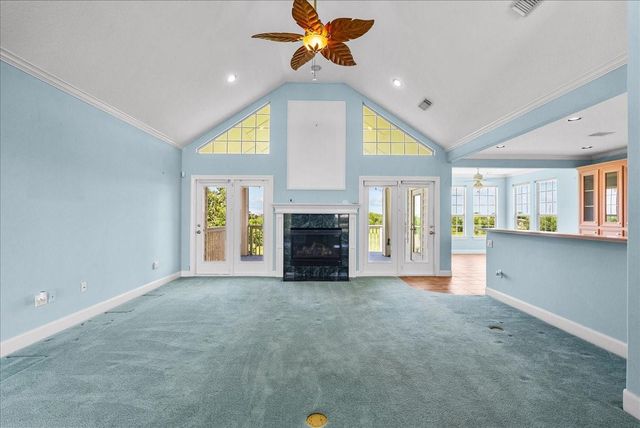 2250 Broadway Street, San Leon, TX 77539