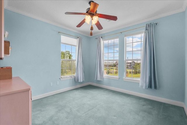 2250 Broadway Street, San Leon, TX 77539