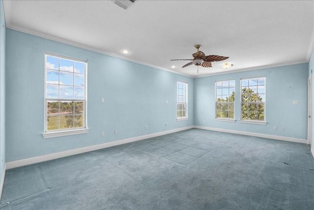 2250 Broadway Street, San Leon, TX 77539