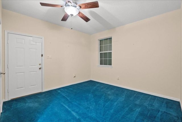 2250 Broadway Street, San Leon, TX 77539